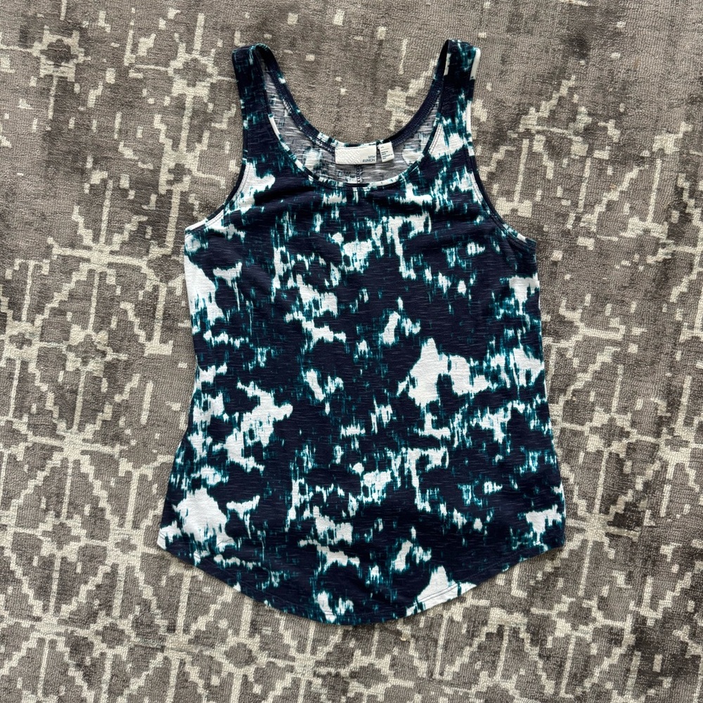 14th & Union XS Navy Blue White Tank Top Racer back curved hem scoop neck